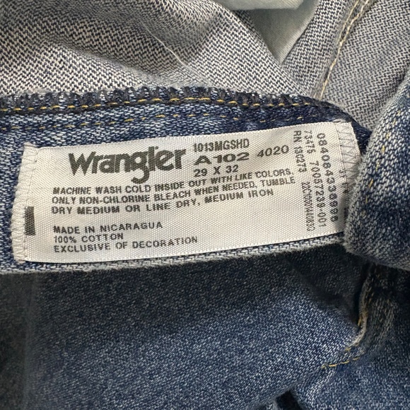 Men’s Wrangler George Strait jeans - Picture 3 of 3